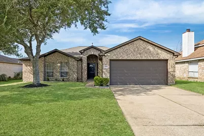 3206 Deer Trail Drive, Alvin, TX 77511 - Photo 1