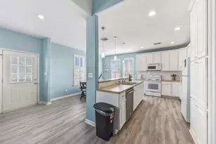 4113 Isla Del Sol, Galveston, TX 77554 - Photo 9