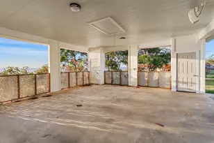 4521 W Bayshore Rd, Anahuac, TX 77514 - Photo 29