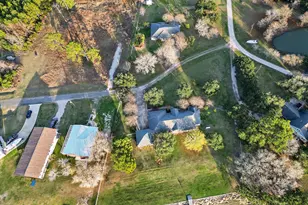 4521 W Bayshore Rd, Anahuac, TX 77514 - Photo 33