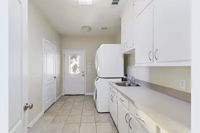 4521 W Bayshore Road #A, Anahuac, TX 77514 - Photo 15