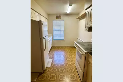 7600 Burgoyne Road #240, Houston, TX 77063 - Photo 15