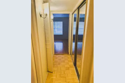 7600 Burgoyne Road #240, Houston, TX 77063 - Photo 11