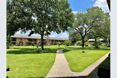 7600 Burgoyne Road #240, Houston, TX 77063 - Photo 1