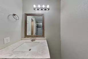 13330 Bridgewalk Ln, Houston, TX 77041 - Photo 15