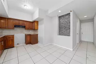 8754 Village Of Fondren Dr, Houston, TX 77071 - Photo 9