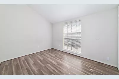 8754 Village Of Fondren Drive #8754, Houston, TX 77071 - Photo 17