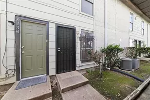 8754 Village Of Fondren Dr, Houston, TX 77071 - Photo 1