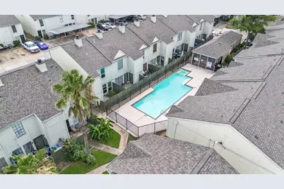 8754 Village Of Fondren Drive #8754, Houston, TX 77071 - Photo 3
