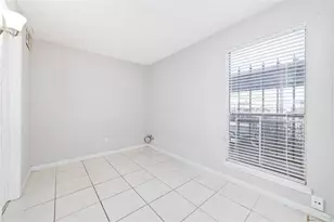 8754 Village Of Fondren Dr, Houston, TX 77071 - Photo 5