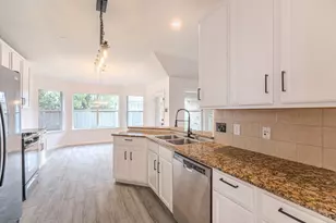 138 Bryce Branch, The Woodlands, TX 77382 - Photo 13