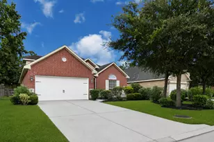31 Hearthwick Rd, Tomball, TX 77375 - Photo 1