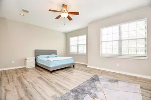 7920 Ashford Terrace Dr, Houston, TX 77072 - Photo 15