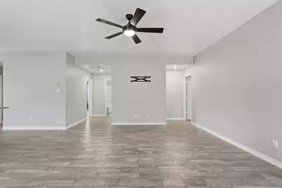 9431 Paloma Creek Drive, Tomball, TX 77375 - Photo 11