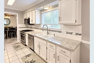 16023 Windom Drive, Houston, TX 77598 - Photo 3