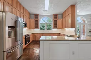 10147 Lewis Creek Cir, Willis, TX 77318 - Photo 13