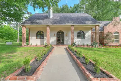 10147 Lewis Creek Circle, Willis, TX 77318 - Photo 5