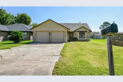 309 S Brownell Street, La Porte, TX 77571 - Photo 1