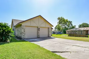 309 S Brownell St, La Porte, TX 77571 - Photo 3