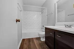 700 Thicket Ln, Houston, TX 77079 - Photo 23