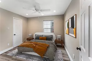809 E 40th St, Houston, TX 77022 - Photo 21
