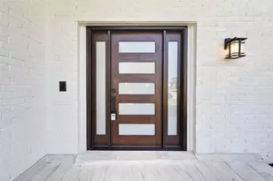 3138 Country Club Blvd, Stafford, TX 77477 - Photo 5