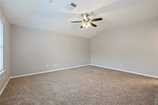 9323 Comanche Peak Ln, Houston, TX 77089 - Photo 13