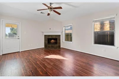 3031 E Lockeridge Village Drive, Spring, TX 77386 - Photo 9