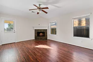 3031 E Lockeridge Village Dr, Spring, TX 77386 - Photo 9