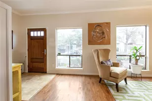 1802 Stoney Brook Dr, Houston, TX 77063 - Photo 3