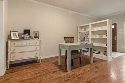 1802 Stoney Brook Drive #104, Houston, TX 77063 - Photo 15