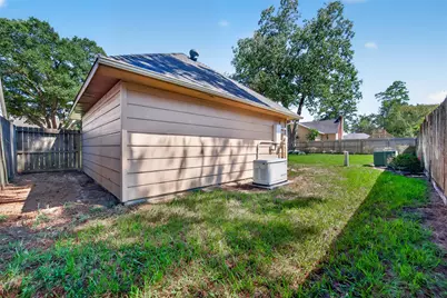 20011 Pinehurst Bend Drive, Humble, TX 77346 - Photo 47