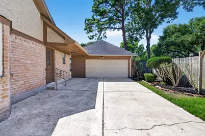 20011 Pinehurst Bend Drive, Humble, TX 77346 - Photo 43