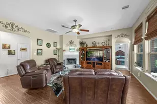 16002 Dunes Dr, Crosby, TX 77532 - Photo 13