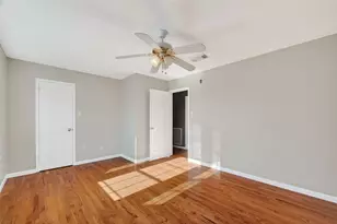9205 Caddo Ct, La Porte, TX 77571 - Photo 23