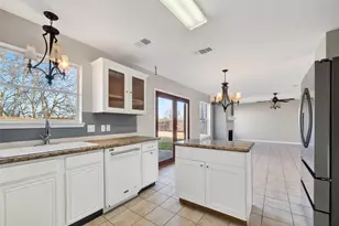 9205 Caddo Ct, La Porte, TX 77571 - Photo 19