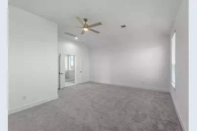 609 Juniper Heights Lane, Waller, TX 77484 - Photo 9