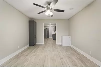 406 Gresham Street, Baytown, TX 77520 - Photo 11