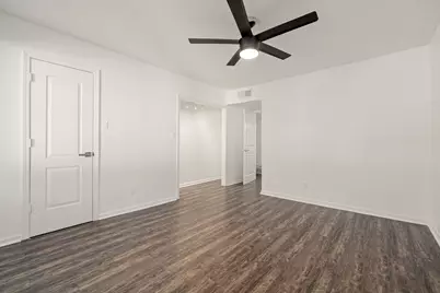 1257 E Witte Road #16, Houston, TX 77055 - Photo 25