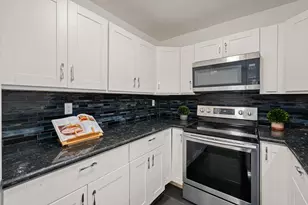 1257 E Witte Rd, Houston, TX 77055 - Photo 19