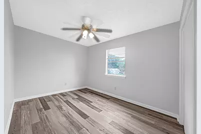 302 Morningside Drive, League City, TX 77573 - Photo 15