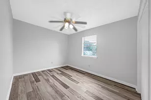 302 Morningside Dr, League City, TX 77573 - Photo 15