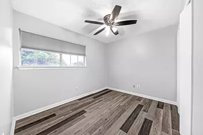 302 Morningside Drive, League City, TX 77573 - Photo 13