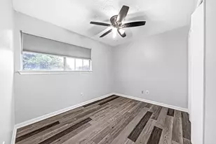302 Morningside Dr, League City, TX 77573 - Photo 13