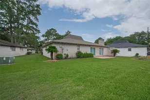 24 Champions Colony E, Houston, TX 77069 - Photo 29