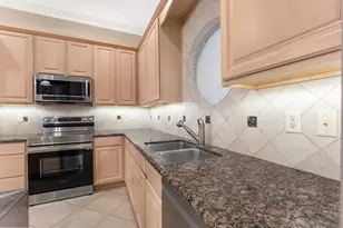 168 Lake Point Blvd, Conroe, TX 77356 - Photo 5