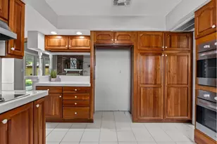 606 Forest Lake Dr, Seabrook, TX 77586 - Photo 17