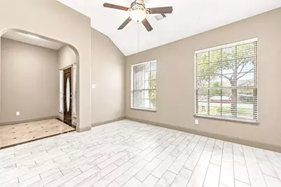 6210 Bristol Path Lane, Sugar Land, TX 77479 - Photo 5