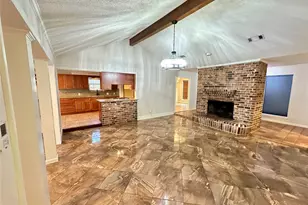 3010 Pine St, Galveston, TX 77551 - Photo 3