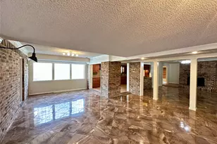 3010 Pine St, Galveston, TX 77551 - Photo 7